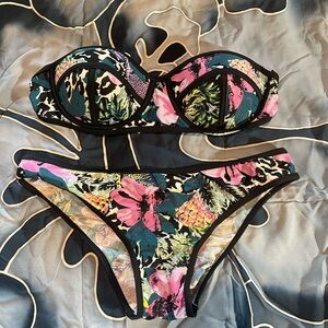 Floral Print Bikini Set